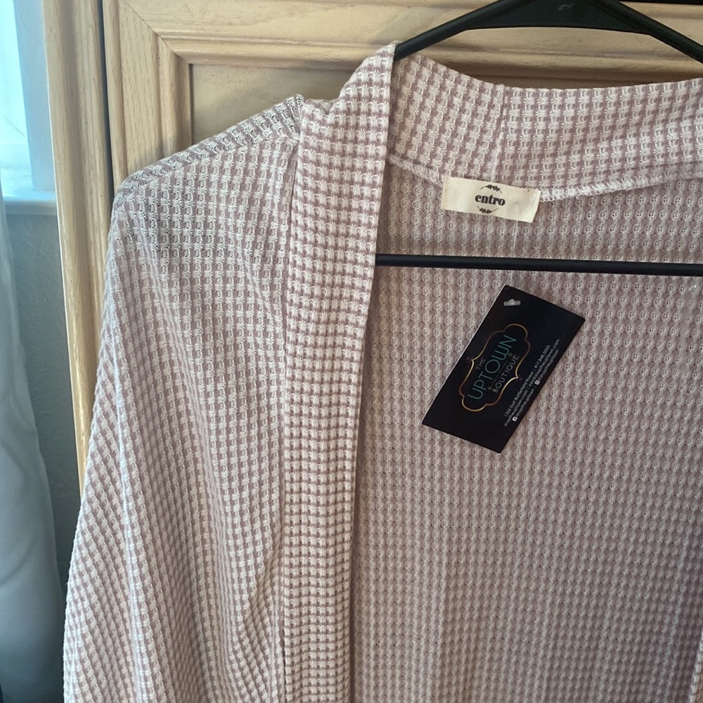 Cardigan - Picture 3 of 9